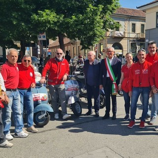 A Chivasso raduno internazionale di Vespa Club: tre giorni di eventi, visite e cultura