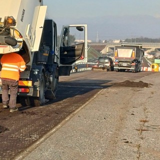 Guerra in Medio Oriente, a Torino rischio stop per la riasfaltature delle strade