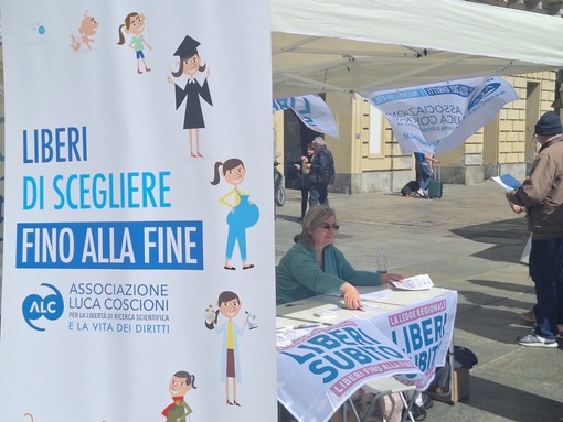 Fine vita, in Piemonte già 5.000 firme per la legge "Liberi Subito": superata metà dell'obiettivo Fine vita, in Piemonte già 5.000 firme per la legge "Liberi Subito": superata metà dell'obiettivo