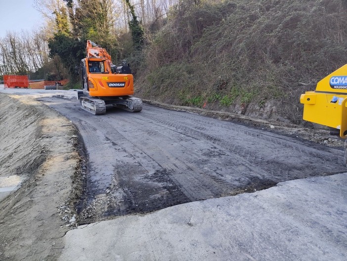 Mobilità collinare garantita: SP 104 pronta al traffico