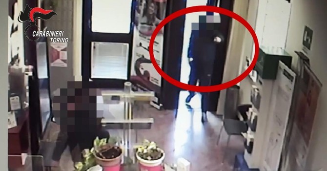 Perquisizione a casa di un 48enne di Torino