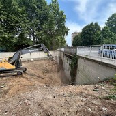 Ruspe in azione nel trincerone di via Cigna: sgomberato l’insediamento abusivo