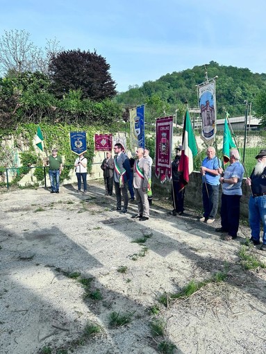 Una targa per ricordare quanto accadde 12 mesi fa durante l'alluvione