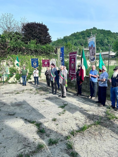 Una targa per ricordare quanto accadde 12 mesi fa durante l'alluvione