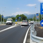 Lungo la provinciale 58 inaugurata la rotatoria a Spineto di Castellamonte