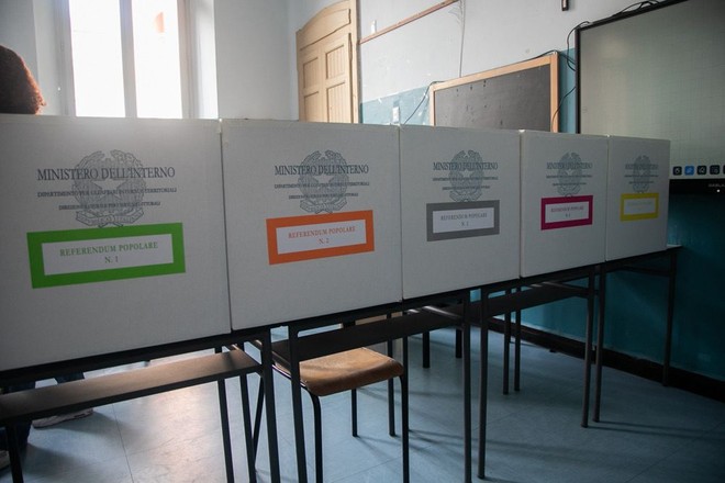 Referendum, a Torino l'affluenza si ferma al di sotto del 10%
