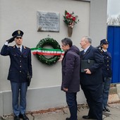 L'omaggio alla lapide del maresciallo Berardi