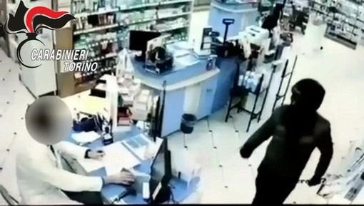 Il rapinatore agiva tra Torino, Moncalieri e Nichelino Il rapinatore agiva tra Torino, Moncalieri e Nichelino