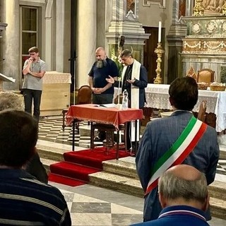 Un momento dell'incontro nella Chiesa di San Francesco a Moncalieri