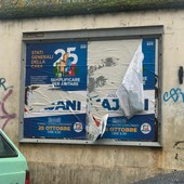 Il gotha di Forza Italia a Torino. I Pro Pal: "Blocchiamo tutto"