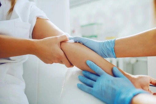 Esami del sangue: ora si possono fare in Clinica Sedes Sapientiae