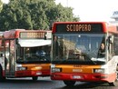 Il venerdì nero dei trasporti: sciopero dei mezzi pubblici e senza le fasce di garanzia