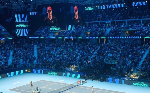 Jannik Sinner ha chiuso da imbattuto la fase a gironi