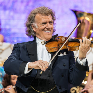 André Rieu, il &quot;Re del Valzer&quot; arriva in Italia e fa tappa a Torino