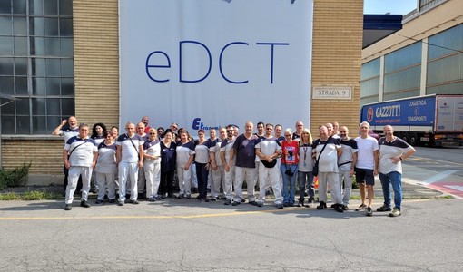 Alcuni lavoratori del comparto Edct di Mirafiori