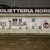 "Cairo al cimitero": ancora striscioni dei tifosi del Toro contro il presidente