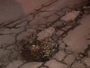 Moncalieri: buche e asfalto rovinato in via Cavour. La rabbia dei residenti Moncalieri: buche e asfalto rovinato in via Cavour. La rabbia dei residenti