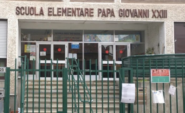 Nichelino, la scuola Primaria Papa Giovanni XXIII non riaprirà: problemi strutturali