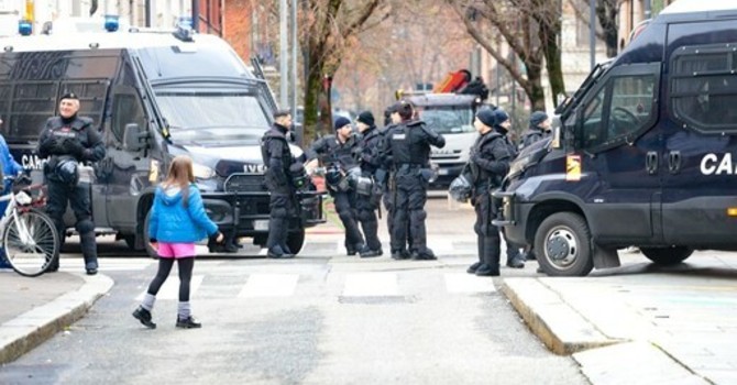 Non si spegne la polemica intorno allo sgombero di Askatasuna