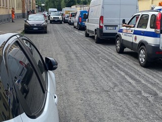 Caos nella riconsegna delle schede elettorali questa mattina in via Ponchielli
