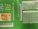 Il materiale sequestrato a Strambino Il materiale sequestrato a Strambino