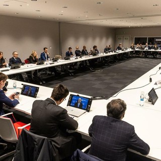 Una immagine dell'incontro al grattacielo Piemonte Una immagine dell'incontro al grattacielo Piemonte