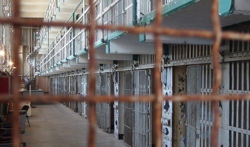 Avvocato arrestato in carcere: passava droga ai suoi assistiti durante i colloqui Avvocato arrestato in carcere: passava droga ai suoi assistiti durante i colloqui