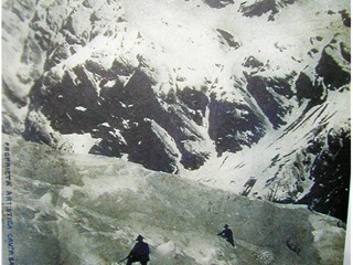 Pragelato si stringe nel ricordo della tragedia del Beth Pragelato si stringe nel ricordo della tragedia del Beth