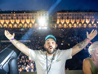 Grande festa in piazza Vittorio Veneto per San Giovanni