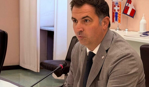 In Fratelli d'Italia in corso l'operazione "Salvate il soldato Sacchetto" In Fratelli d'Italia in corso l'operazione "Salvate il soldato Sacchetto"