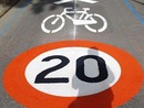 segnaletica biciclette controviale
