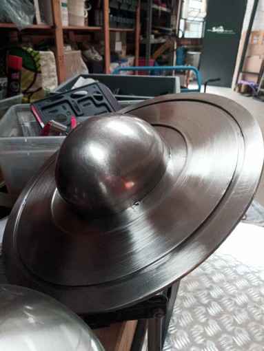 Rubato il modellino di Saturno
