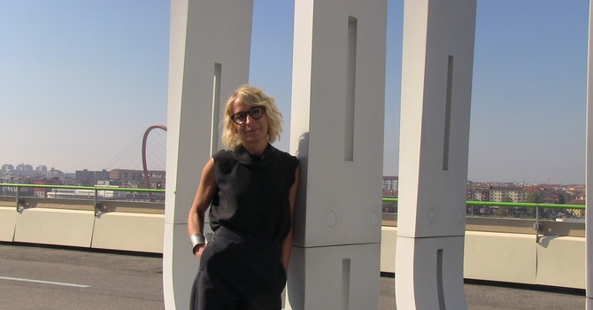 "L'arte non dà risposte, crea nuove domande": l'Art Week secondo Sarah Cosulich [VIDEOINTERVISTA]