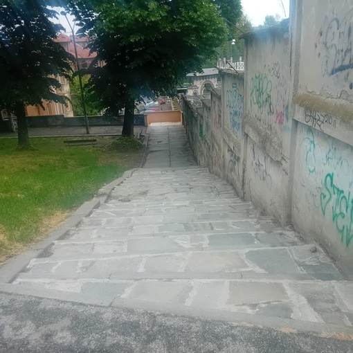 Scalinata del Motovelodromo di corso Casale