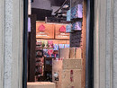 La spaccata avvenuta in via Garibaldi La spaccata avvenuta in via Garibaldi