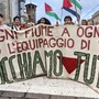 Le proteste durante la giornata di lunedì