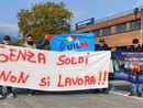 Un mese senza stipendio: sciopero di 8 ore alla Brugnago di Avigliana Un mese senza stipendio: sciopero di 8 ore alla Brugnago di Avigliana