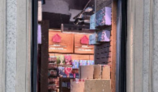 La spaccata avvenuta in via Garibaldi