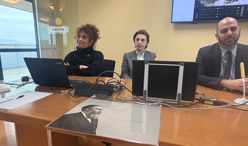 Lo Smemorato di Collegno: ecco il calendario 2026 firmato da Michele D’Ottavio