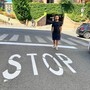 Nuova segnaletica stradale per l'incrocio pericoloso