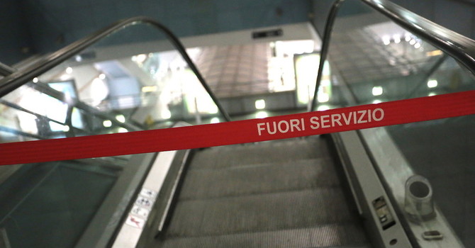 Scale mobili rotte nella metropolitana, riparazione più veloce: arriva anche la squadra notturna di manutenzione