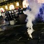 Scontri e disordini anche questa sera Scontri e disordini anche questa sera