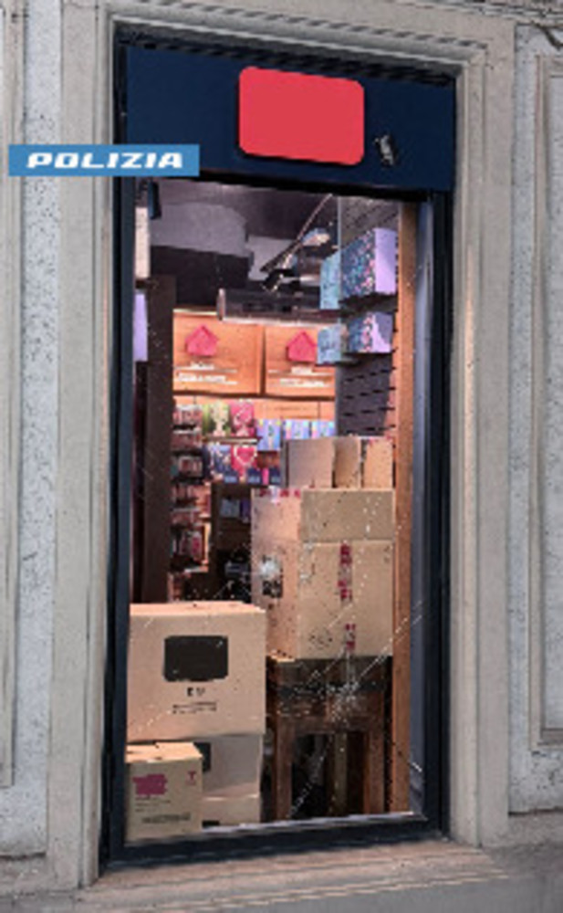 La spaccata avvenuta in via Garibaldi