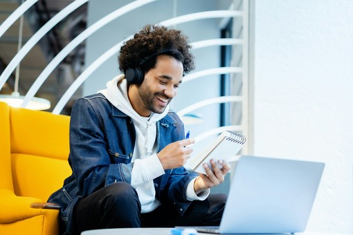 Diventare sviluppatore WordPress freelance: opportunità, sfide e strumenti utili