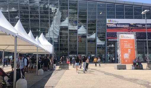 La disciplina all'Oval, ma c'è la battere la concorrenza degli olandesi con Heerenveen La disciplina all'Oval, ma c'è la battere la concorrenza degli olandesi con Heerenveen