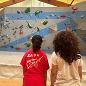 Autismo e arrampicata: alla Sasp di corso Tazzoli Autismo e arrampicata: alla Sasp di corso Tazzoli