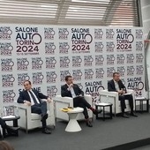 Il salone dell'auto torna a Torino: presentata l'edizione 2024 non senza polemiche col passato