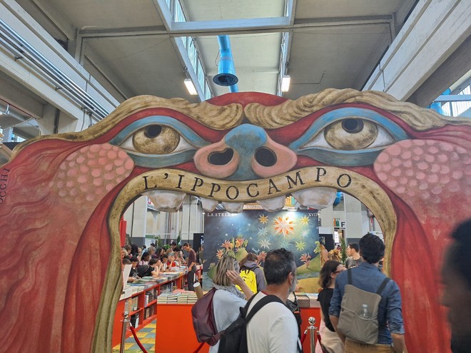 Tante le curiosità al Salone del Libro 2025
