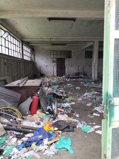 Proseguono i lavori per recuperare l'ex manifattura Tabacchi Proseguono i lavori per recuperare l'ex manifattura Tabacchi