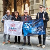 Europa Radicali torna a fare sentire la sua voce davanti a Palazzo Lascaris